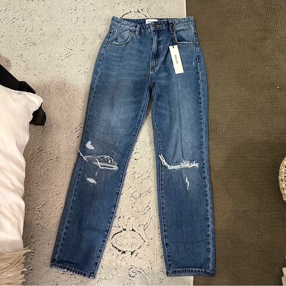 Rollas Distressed Duster Jeans - Picture 3 of 7